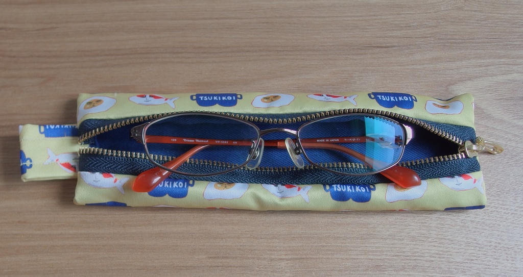 月鯉ペンケース