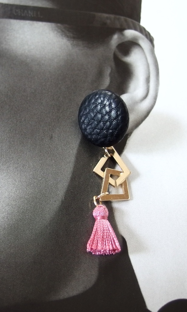 護衛チームピアス(1人ジョジョオンリー開催中!)