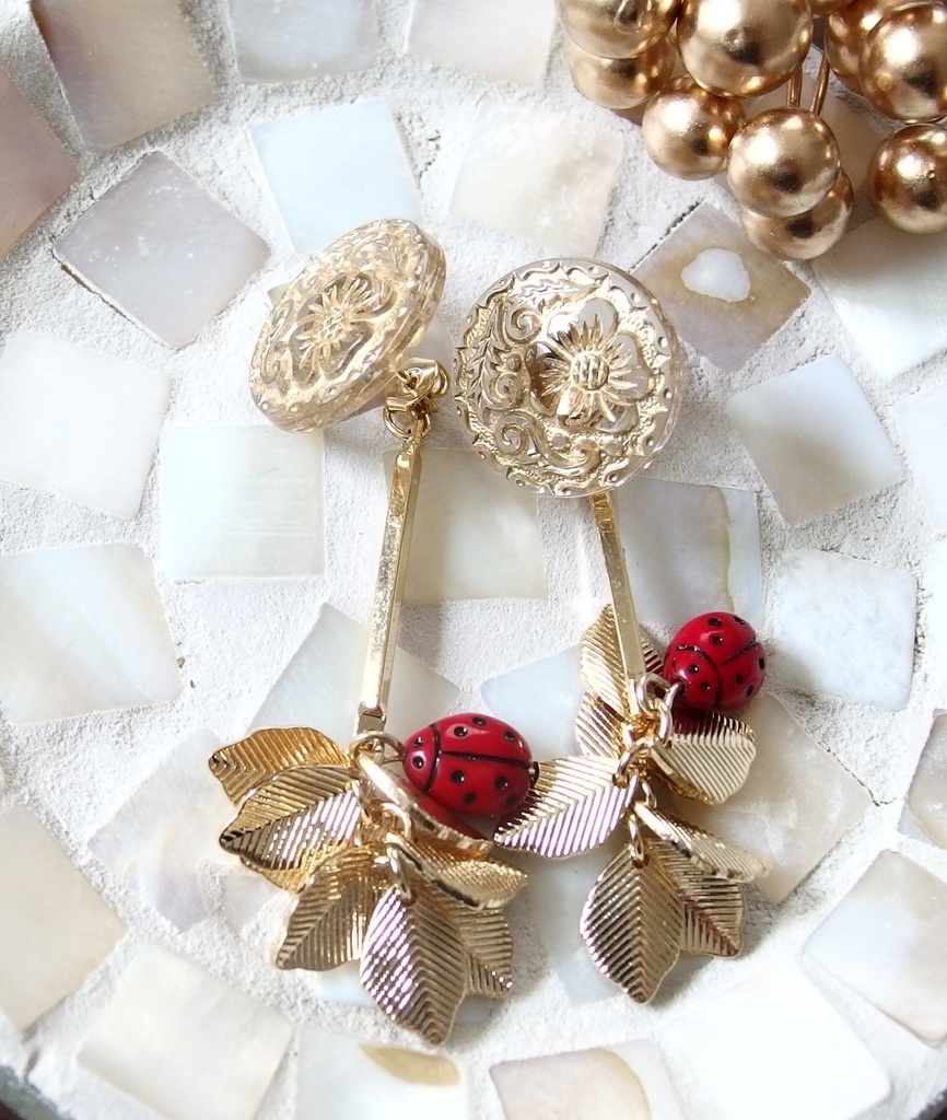 護衛チームピアス(1人ジョジョオンリー開催中!)