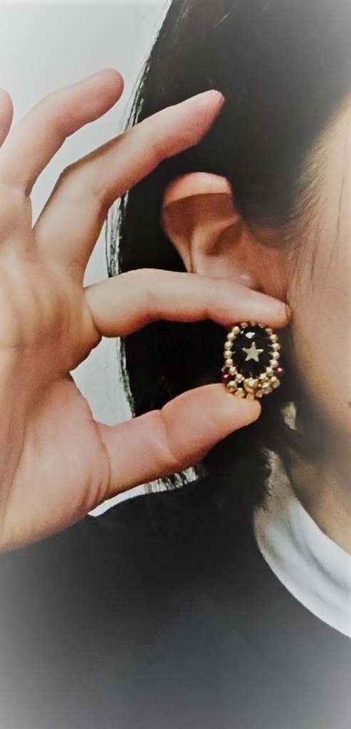 【金カム】face*scarカボションピアス