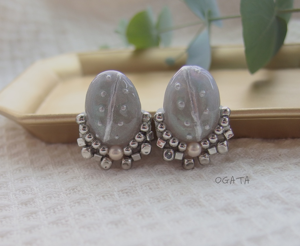 【金カム】face*scarカボションピアス