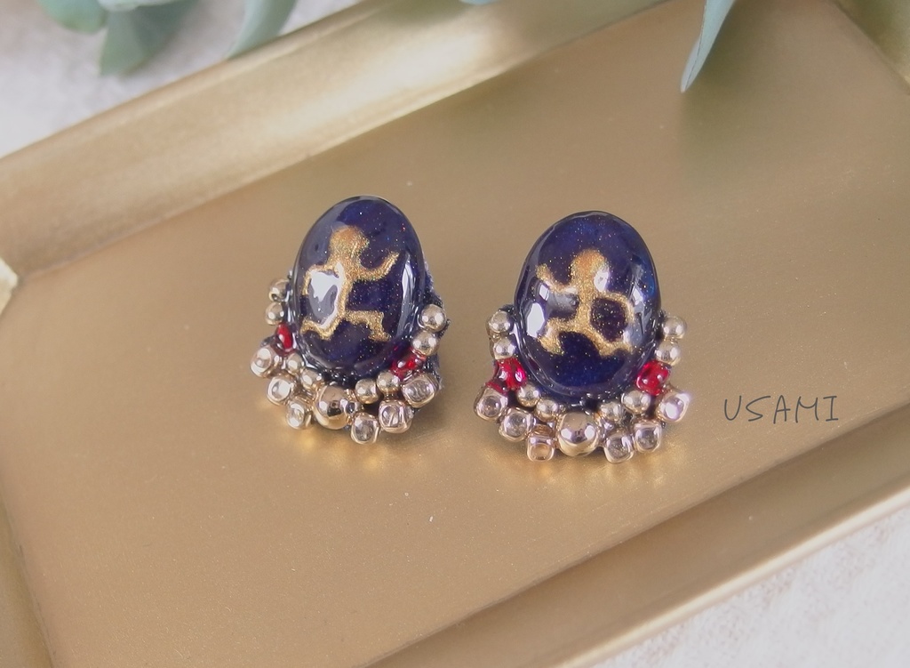 【金カム】face*scarカボションピアス