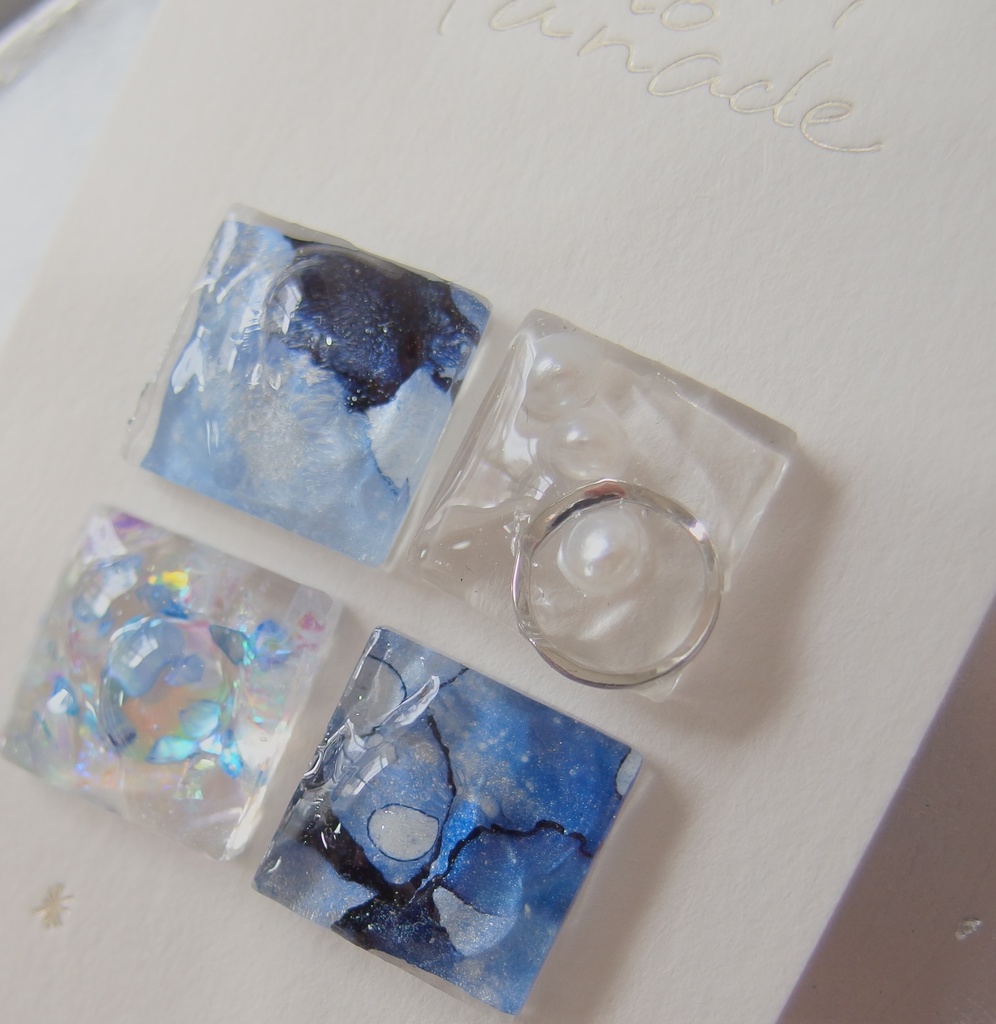 【金カム】シカクアソートピアス