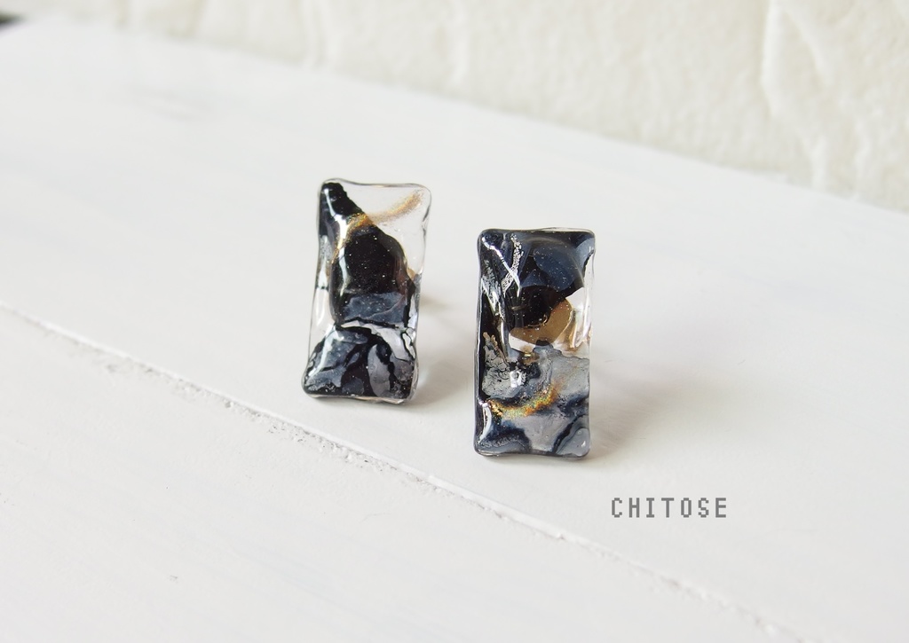 【龍如】インクアートクリアピアス