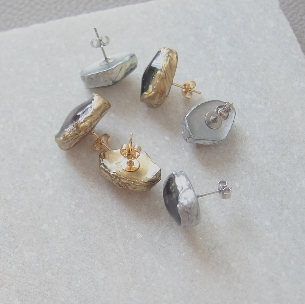 【トワウォ】ひとつぶインクアートピアス