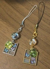 蝶の額縁ストラップ