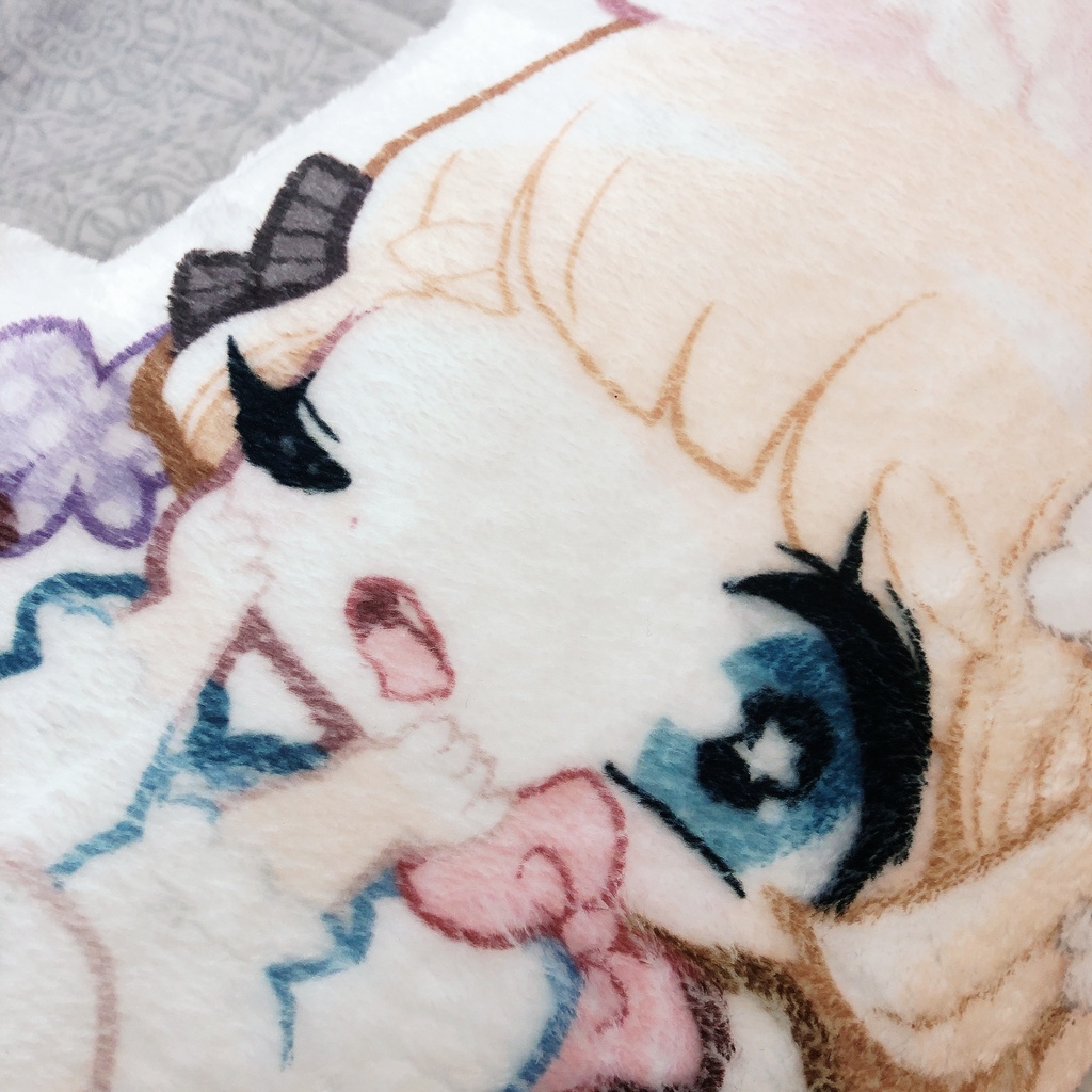 双子兎 Silky&Milky リバーシブル ふかふかクッション