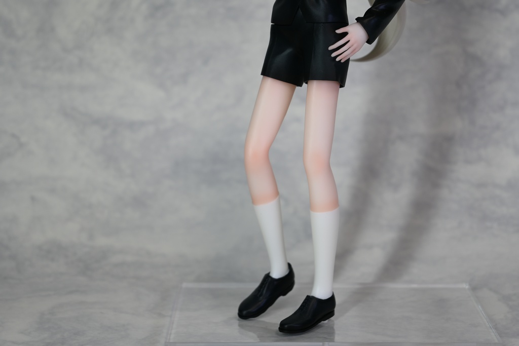 ムツキ(スーツ) 1/7 ガレージキット 3Dデータのみ 瞳デカールデータあり