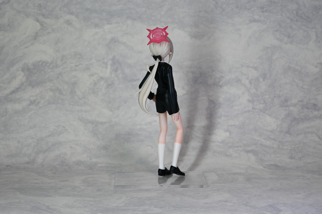 ムツキ(スーツ) 1/7 ガレージキット 3Dデータのみ 瞳デカールデータあり