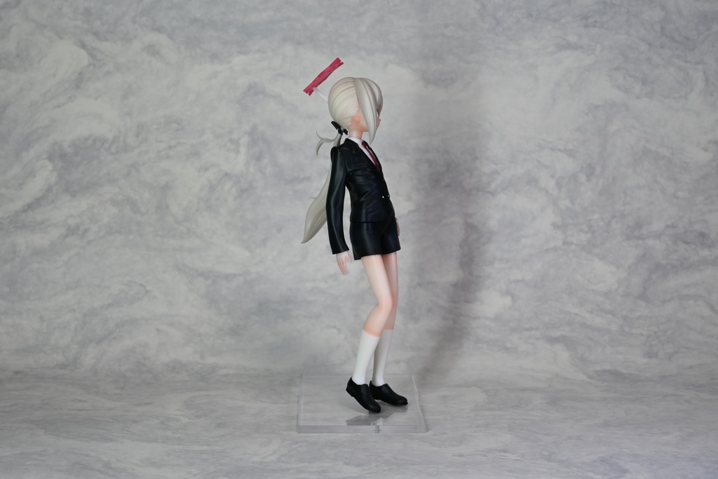 ムツキ(スーツ) 1/7 ガレージキット 3Dデータのみ 瞳デカールデータあり