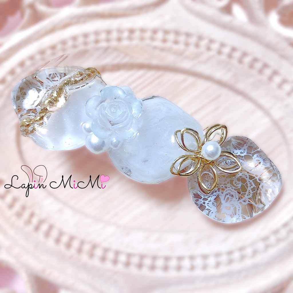 レース ラメ入り 高見え ゴールド ぷっくり ヘアクリップ ホワイト レジン ハンドメイド