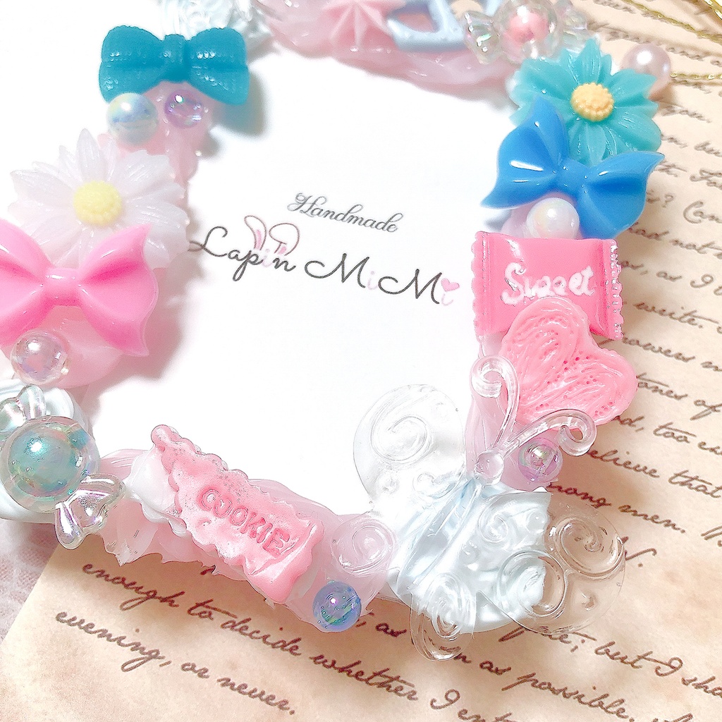 ホイップデコ かわいい 硬質 トレカケース チェキケース お菓子 バレンタイン チョコ ピンク 青 ハンドメイド