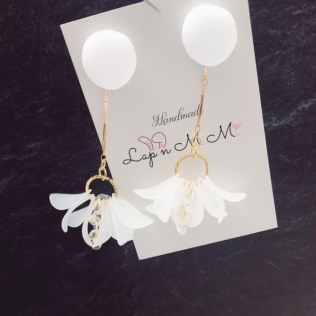 4WAY 上品 揺れる ピアス/イヤリング フラワー ゴールド ピンク ホワイト レジン ハンドメイド