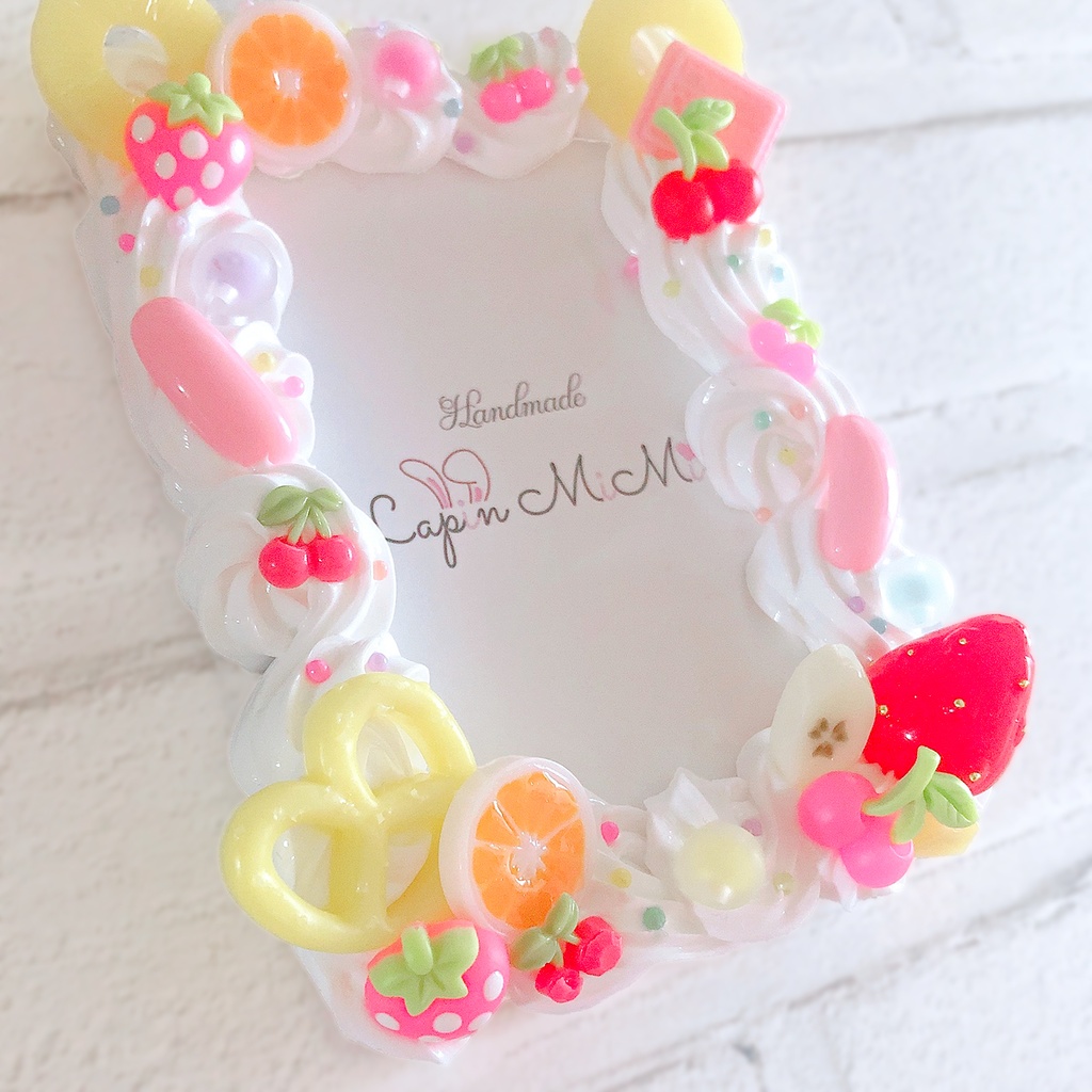 ケーキ風 白 ホイップデコ 硬質 トレカケース チェキ フルーツ カラフル 果物 カラフル