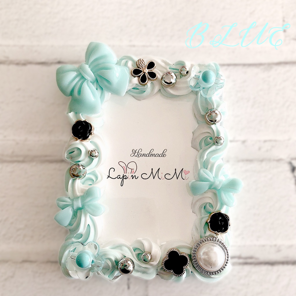 ホイップデコ 硬質トレカケース 白 水色 2色ホイップ 上品 シルバー リボン パール チェキケース きれいめ