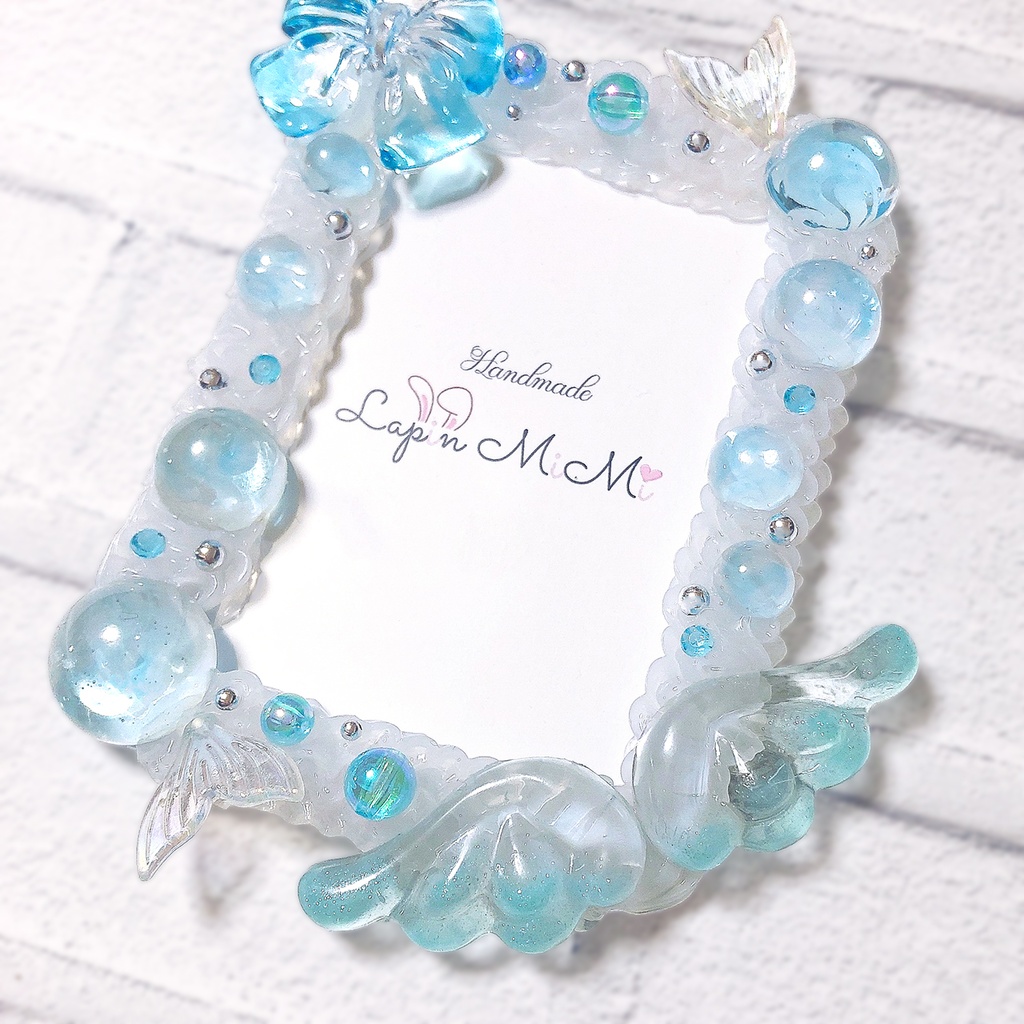 クリア ホイップデコ 硬質トレカケース チェキ 水色 海 リボン シルバー リボン バルーン ケース