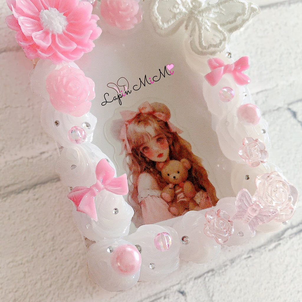 ピンク ホイップデコ 硬質トレカケース レース 刺繍 蝶 花 リボン ふわふわ かわいい ケース チェキ