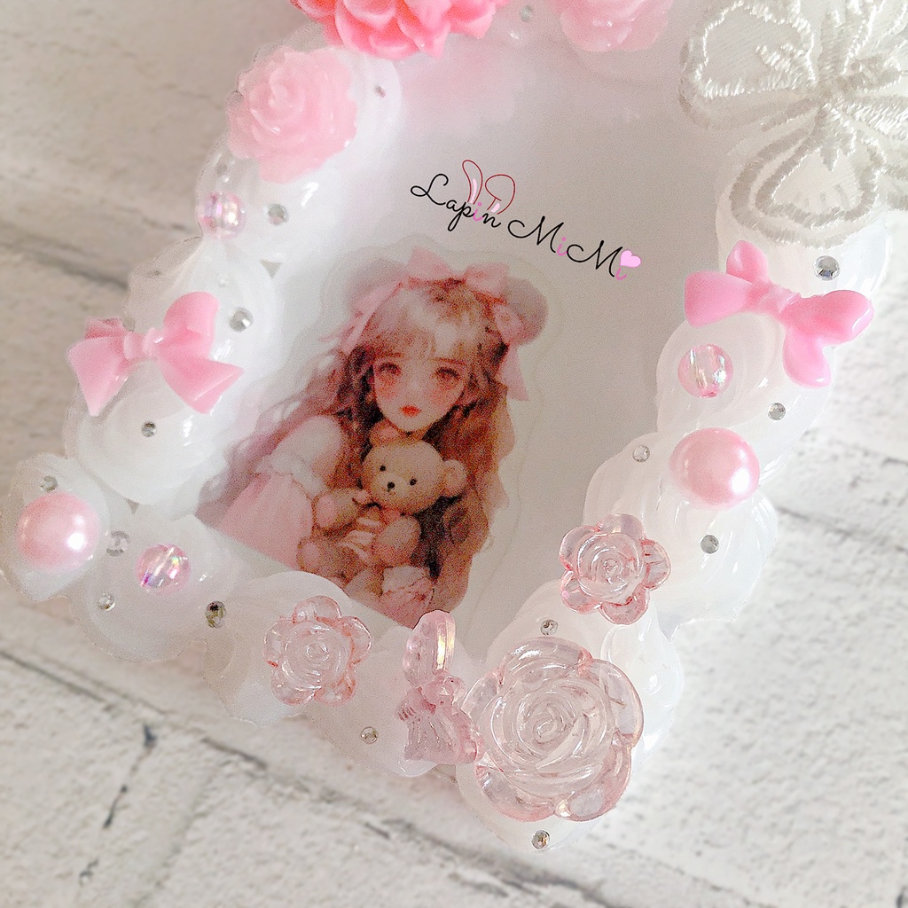 ピンク ホイップデコ 硬質トレカケース レース 刺繍 蝶 花 リボン ふわふわ かわいい ケース チェキ