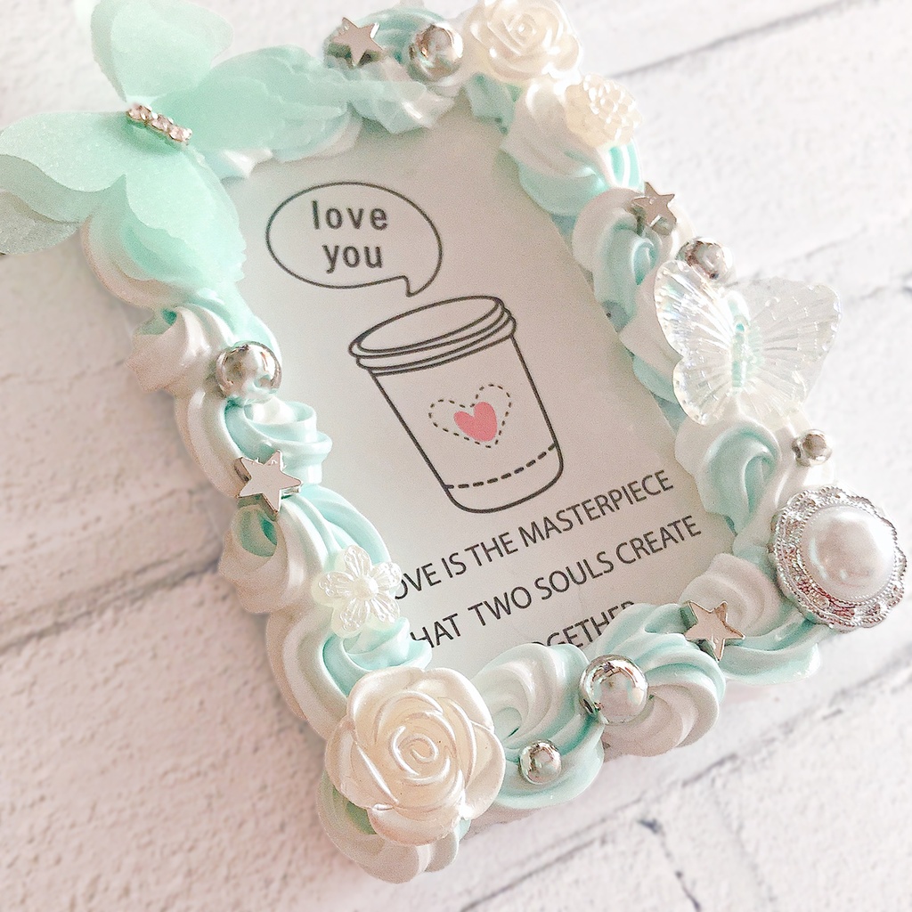 ツートン ホイップデコ 硬質 トレカケース チェキ 水色 白 ミックス 蝶 薔薇 ふんわり かわいい ケース