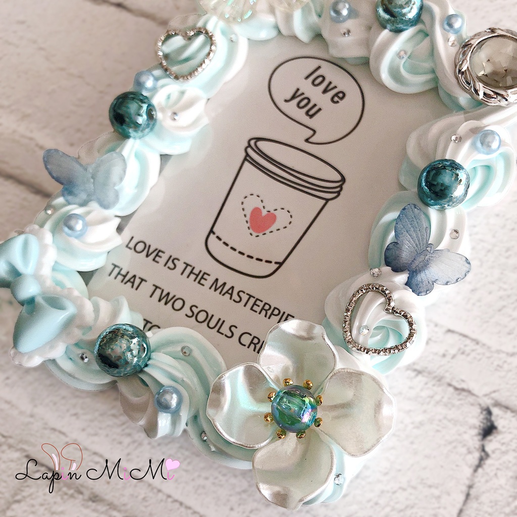 ホイップデコ 硬質トレカケース 白 水色 ツートン 蝶 花 リボン パール 盛り盛り ケース チェキ