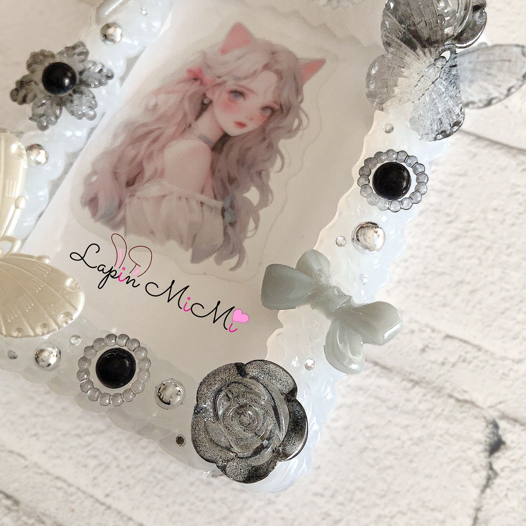 グレー ホイップデコ 硬質トレカケース クリア リボン 蝶 上品 チェキ ケース 黒