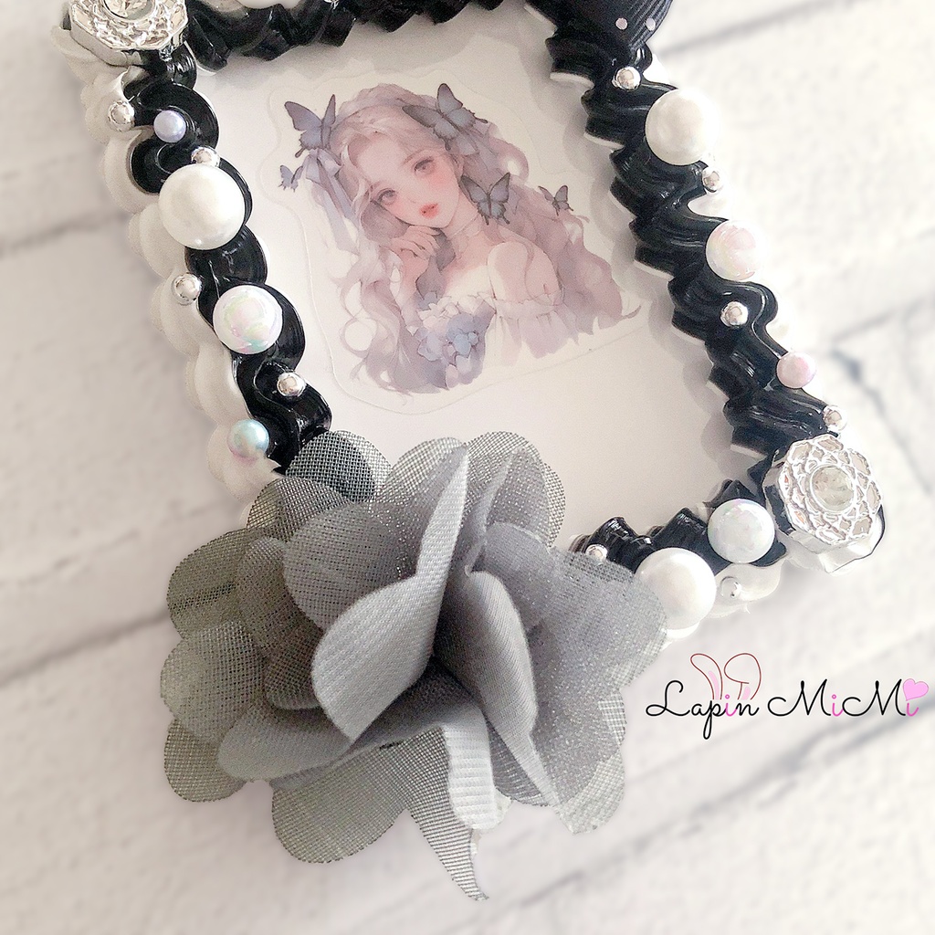 黒 白 モノトーン ホイップデコ 硬質トレカケース チェキ シルバー シフォン グレー 花 大人可愛い ケース