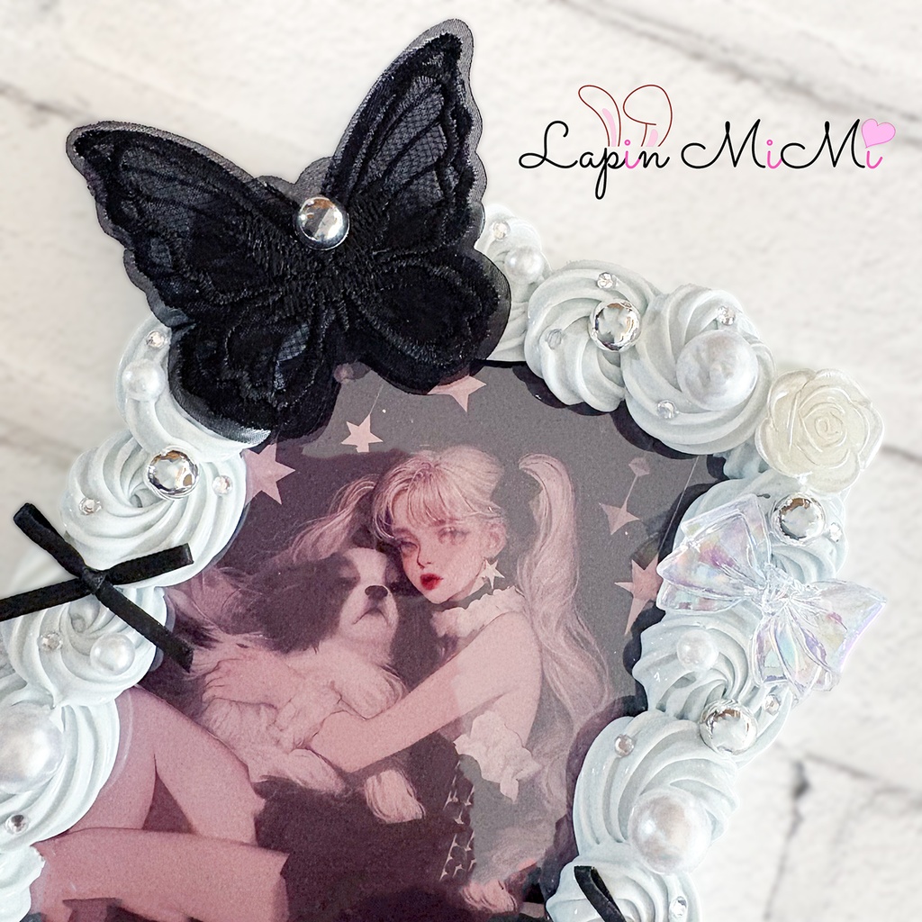 【受注製作】B7 L版 硬質トレカケース ホイップデコ くすみカラー 上品 レース 蝶 黒 ゴスロリ ゴシック カード ケース