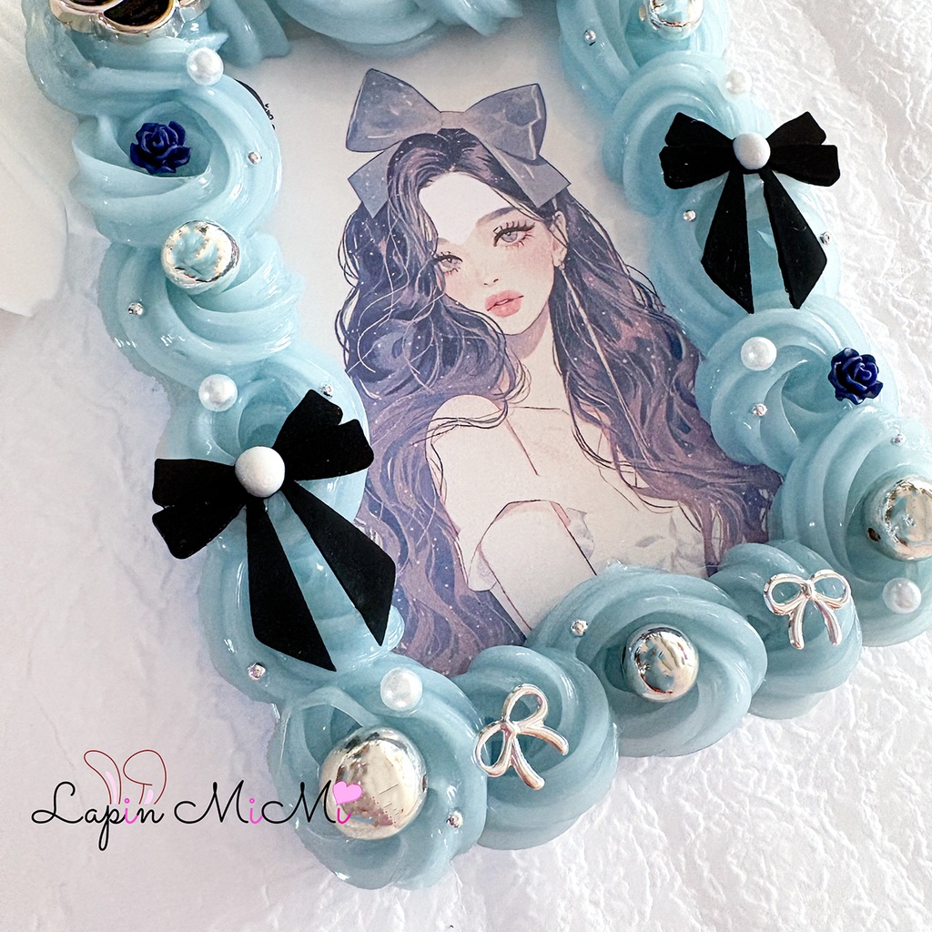 【バッグチャーム可〇】ホイップデコ 硬質トレカケース チェキ くすみカラー ブルーグレー 黒 シルバー リボン ニュアンス カード ケース