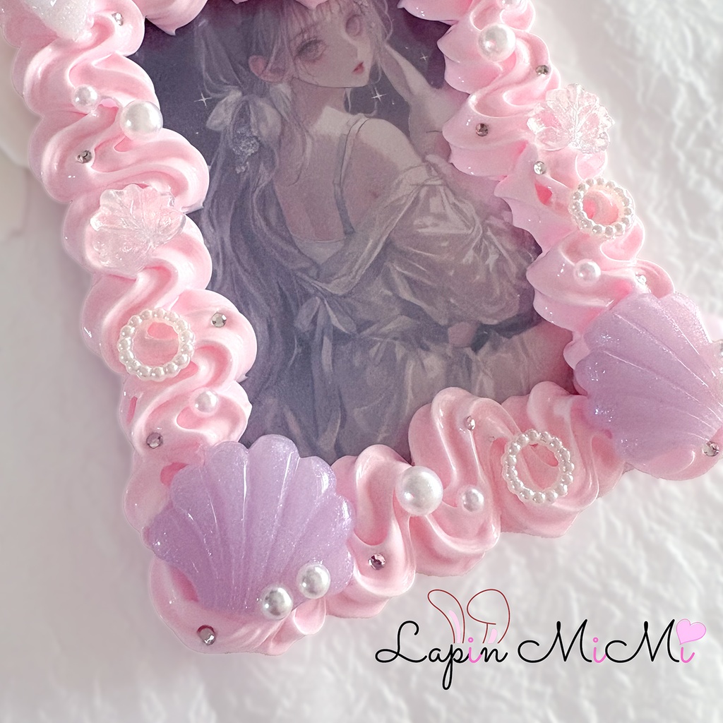 ピンク うねうね ホイップデコ 硬質トレカケース リボン シェル チェキ カード ケース