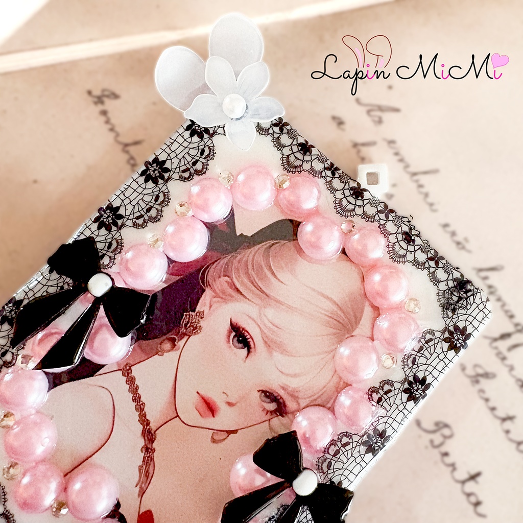 レジン 硬質トレカケース チェキ 黒 レース リボン 花 パール カード チェキ ケース