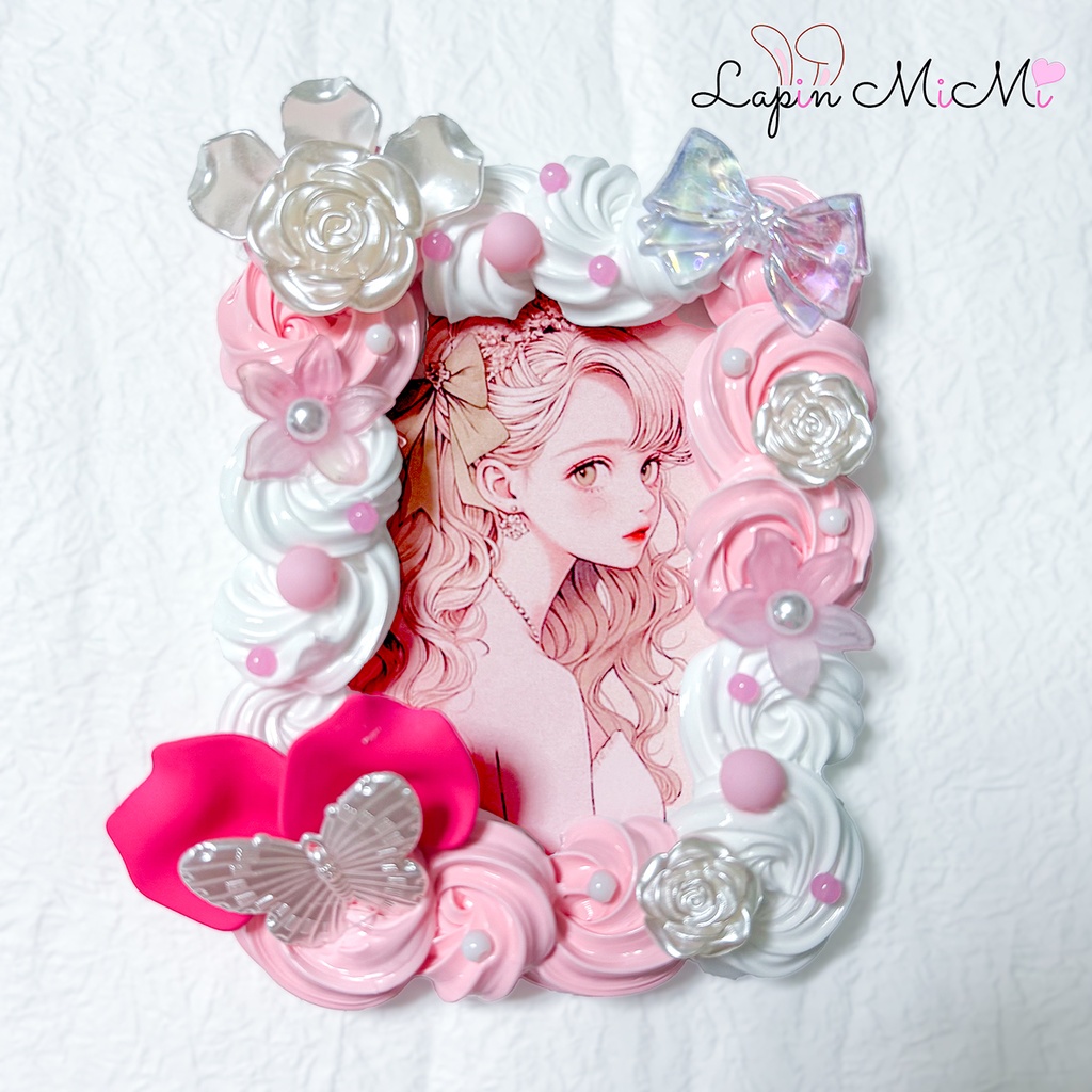 ピンク 白 ホイップデコ 硬質トレカケース 蝶 薔薇 リボン 花 大人可愛い カード ケース