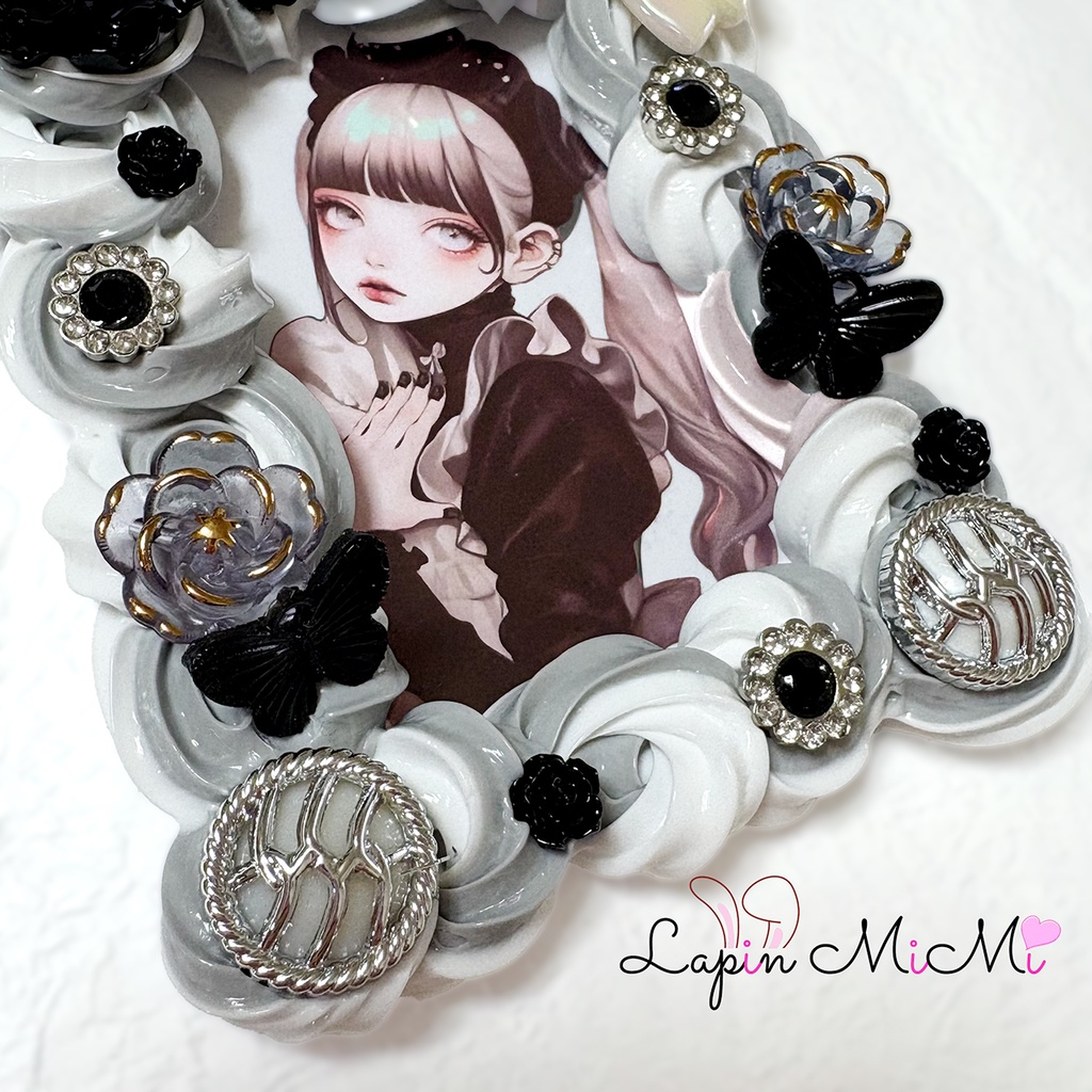 グレー 白 ホイップデコ 硬質トレカケース 白 リボン 黒 花 シルバー カード ケース