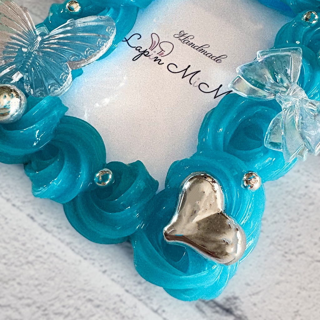 くすみ ブルー クリア ホイップデコ B8 硬質トレカケース シルバー リボン ハート きれいめ カード ケース