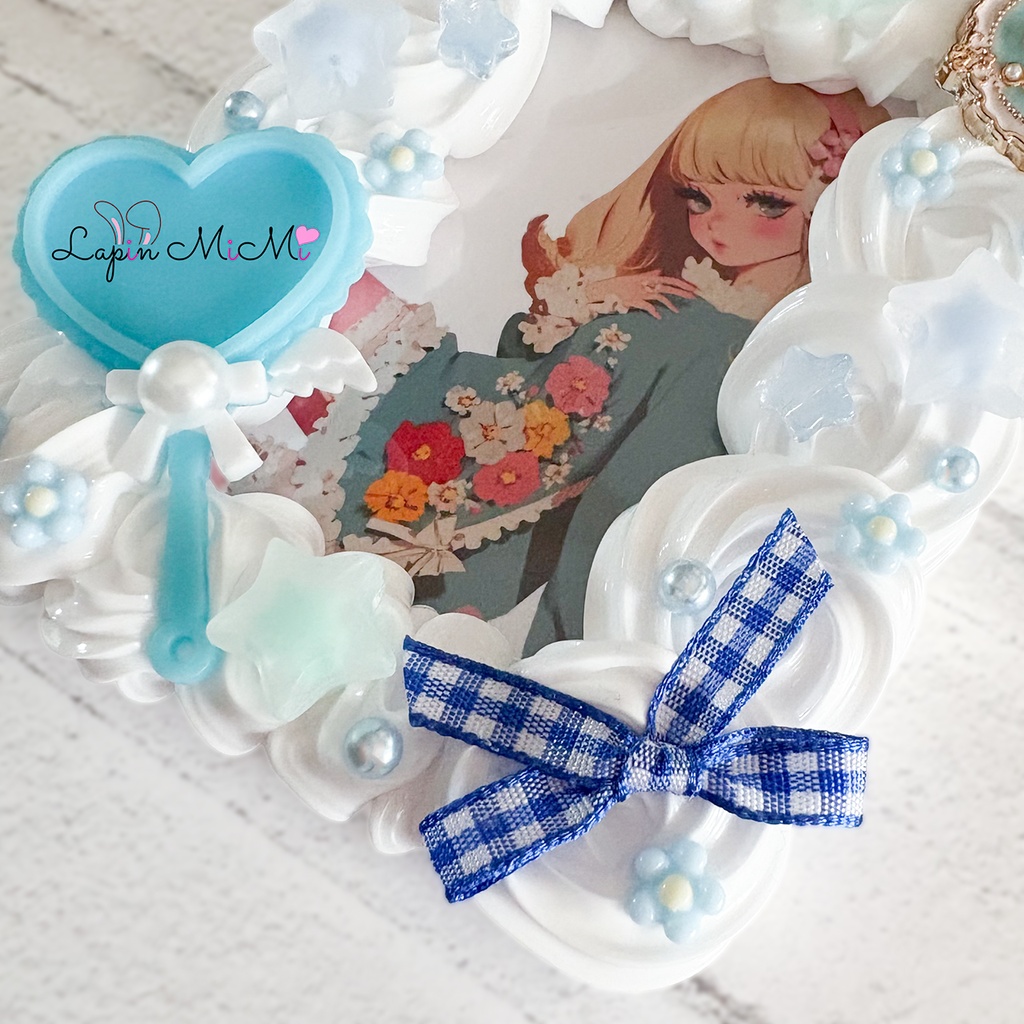 白 ホイップデコ 硬質トレカケース B8 チェック リボン ハート うちわ ポップ かわいい カード ケース