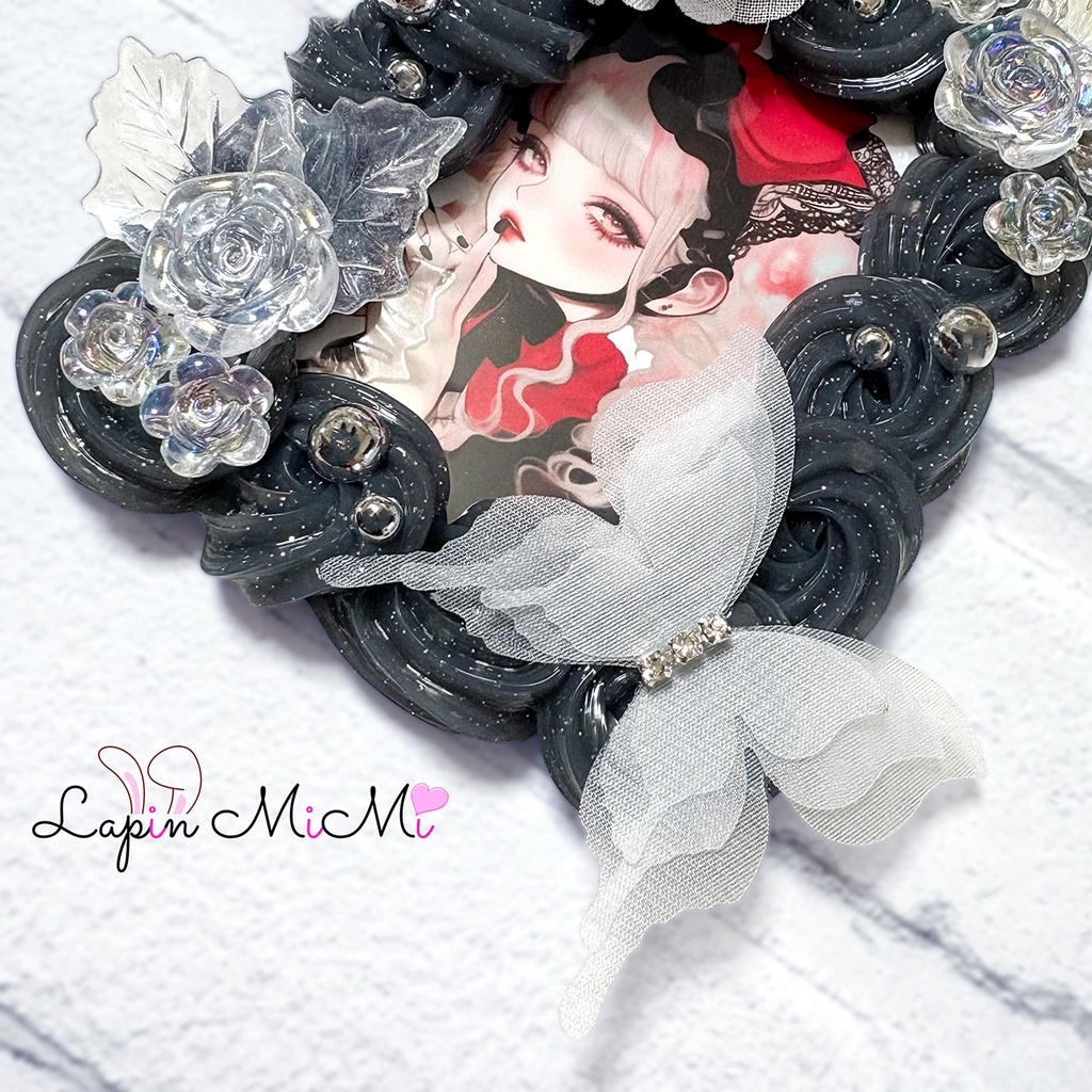 黒 ラメ クリア ホイップデコ 硬質トレカケース B8 シフォン 花 白 ゴスロリ シルバー カード ケース