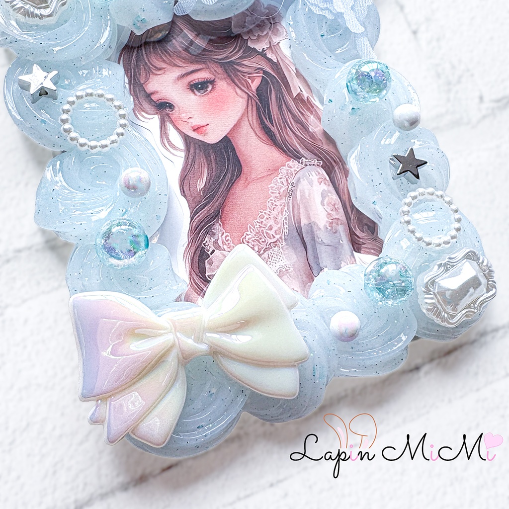 クリア ラメ ホイップデコ 硬質トレカケース 水色 シフォン 蝶 白 リボン ガラスビーズ きれいめ カード ケース