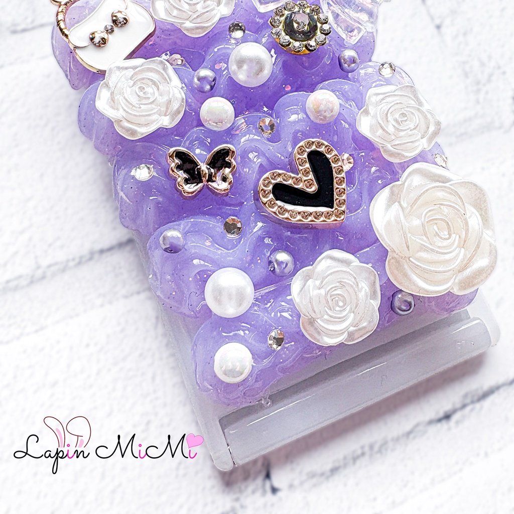 パープル ラメ入り ホイップデコ コンパクトミラー スタンドタイプ ストラップ取り付け可能 白 薔薇 きれいめ 鏡