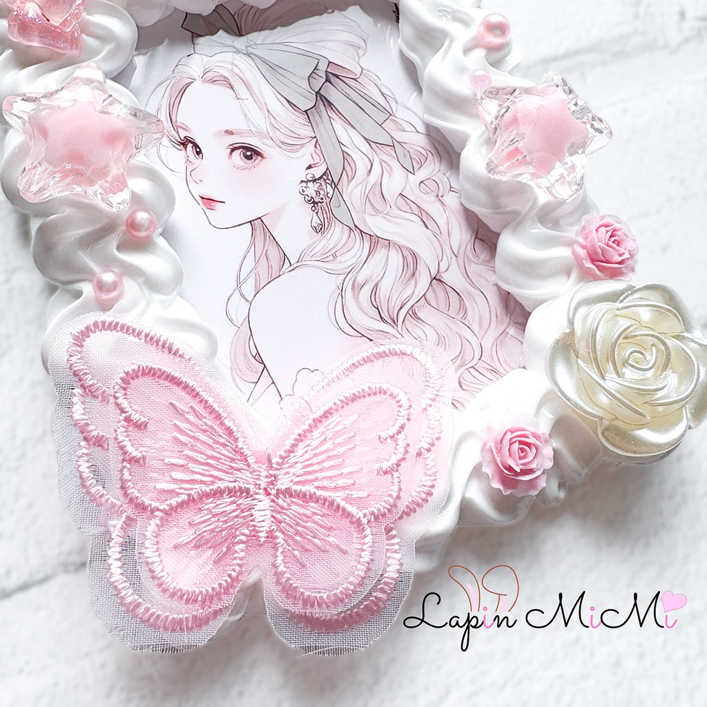 白 ホイップデコ 硬質トレカケース B8 ピンク レース 蝶 星 リボン かわいい カード ケース