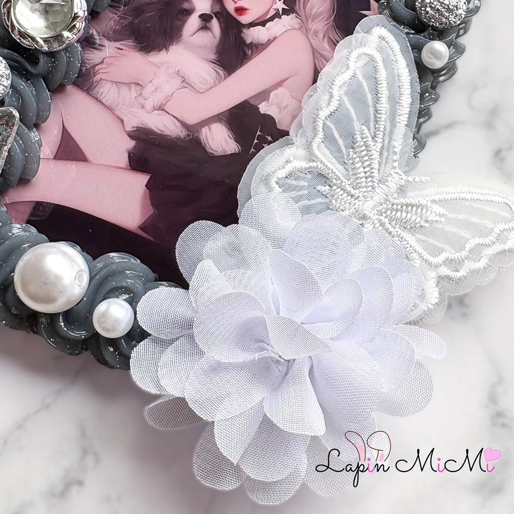 【B7】黒 ラメ クリア ホイップデコ 硬質トレカケース ポストカード ハガキ 白 レース 蝶 花 リボン ゴスロリ 大判 ケース