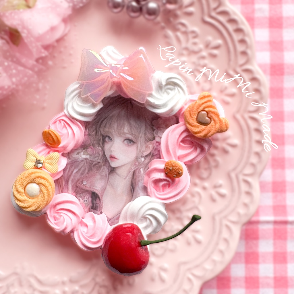 白 ピンク いちごミルク ホイップデコ 硬質トレカケース B8 クッキー お菓子 さくらんぼ ポップ チェキ カード ケース
