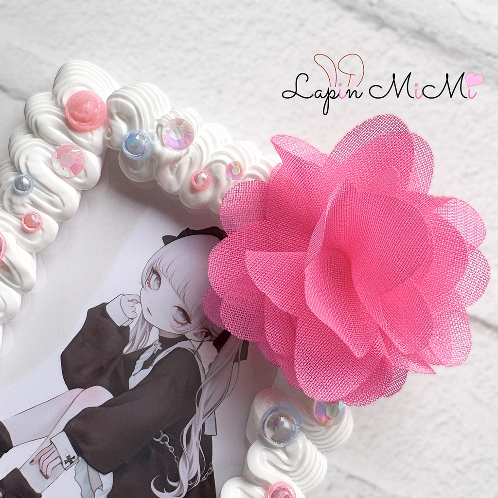 白 うねうね ホイップデコ 硬質トレカケース B8 ピンク シフォン 花 リボン ゆめかわ ビーズ カード ケース