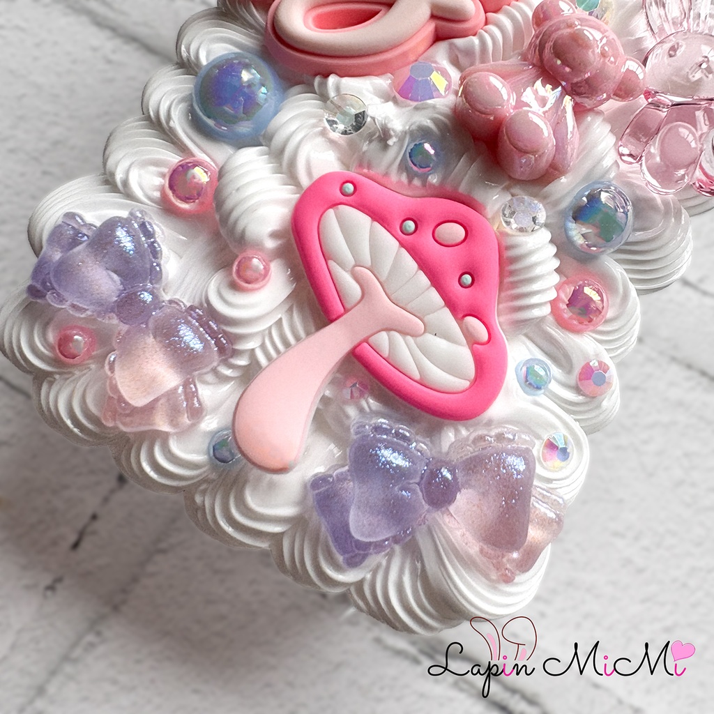 白 うねうね ホイップデコ マルチケース トラベル ケース ポップ y2k 韓国 クリア