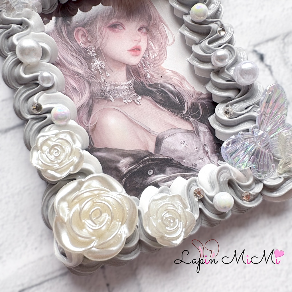 白 グレー ツートン ホイップデコ 硬質トレカケース B8 チェキ クリア 蝶 白 リボン 薔薇 カード ケース