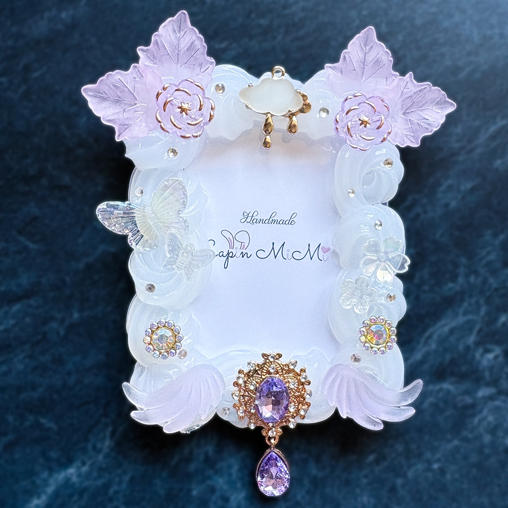 クリア ホイップデコ 硬質トレカケース B8 パープル ビジュ 高見え きれいめ 羽 上品 カード ケース