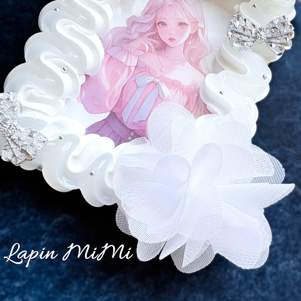 白 クリア ツートン うねうね ホイップデコ 硬質トレカケース B8 シフォン 蝶 花 シルバー リボン カード ケース