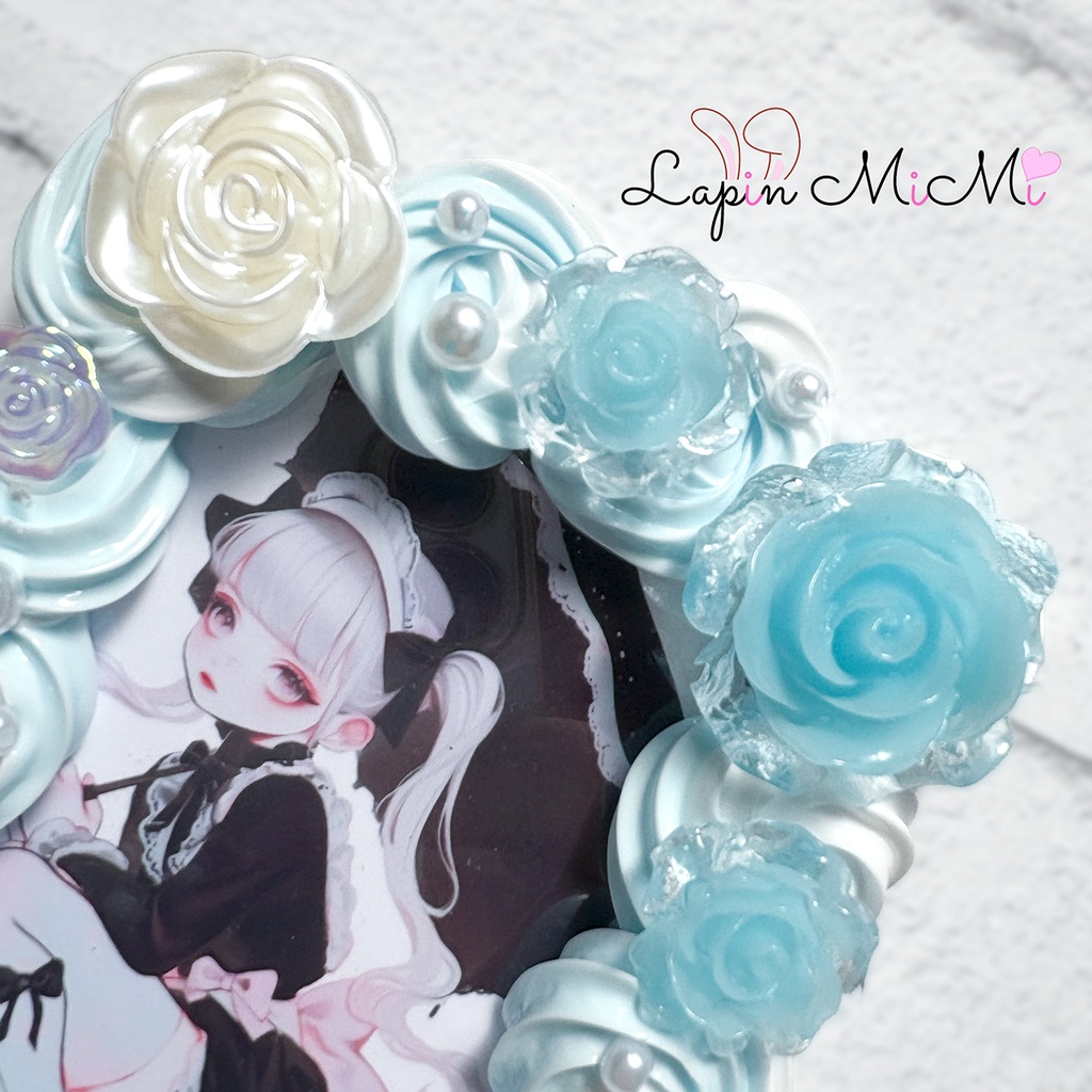 白 水色 ホイップデコ 硬質トレカケース B8 薔薇 ガラスビーズ チェキ カード ケース