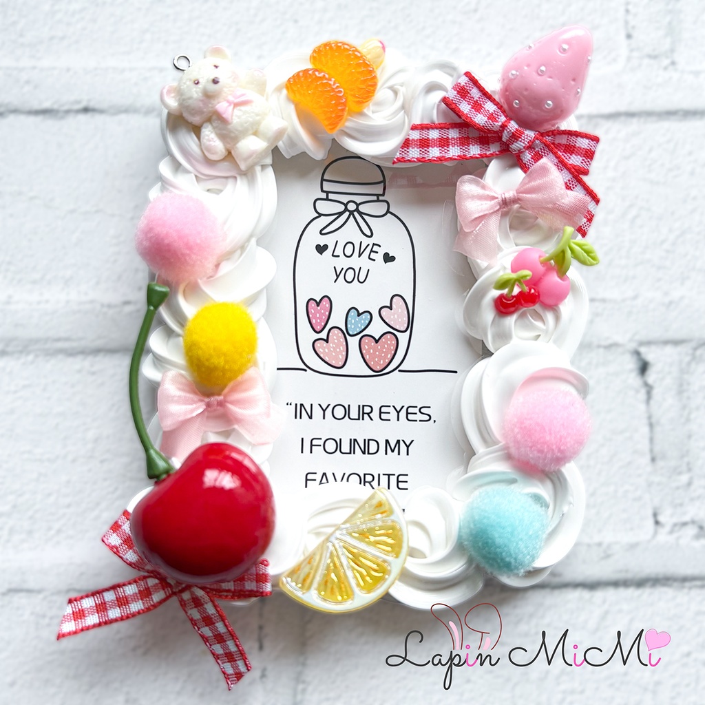 白 ホイップデコ 硬質トレカケース B8 赤 チェック リボン さくらんぼ いちご ポップ かわいい カード ケース