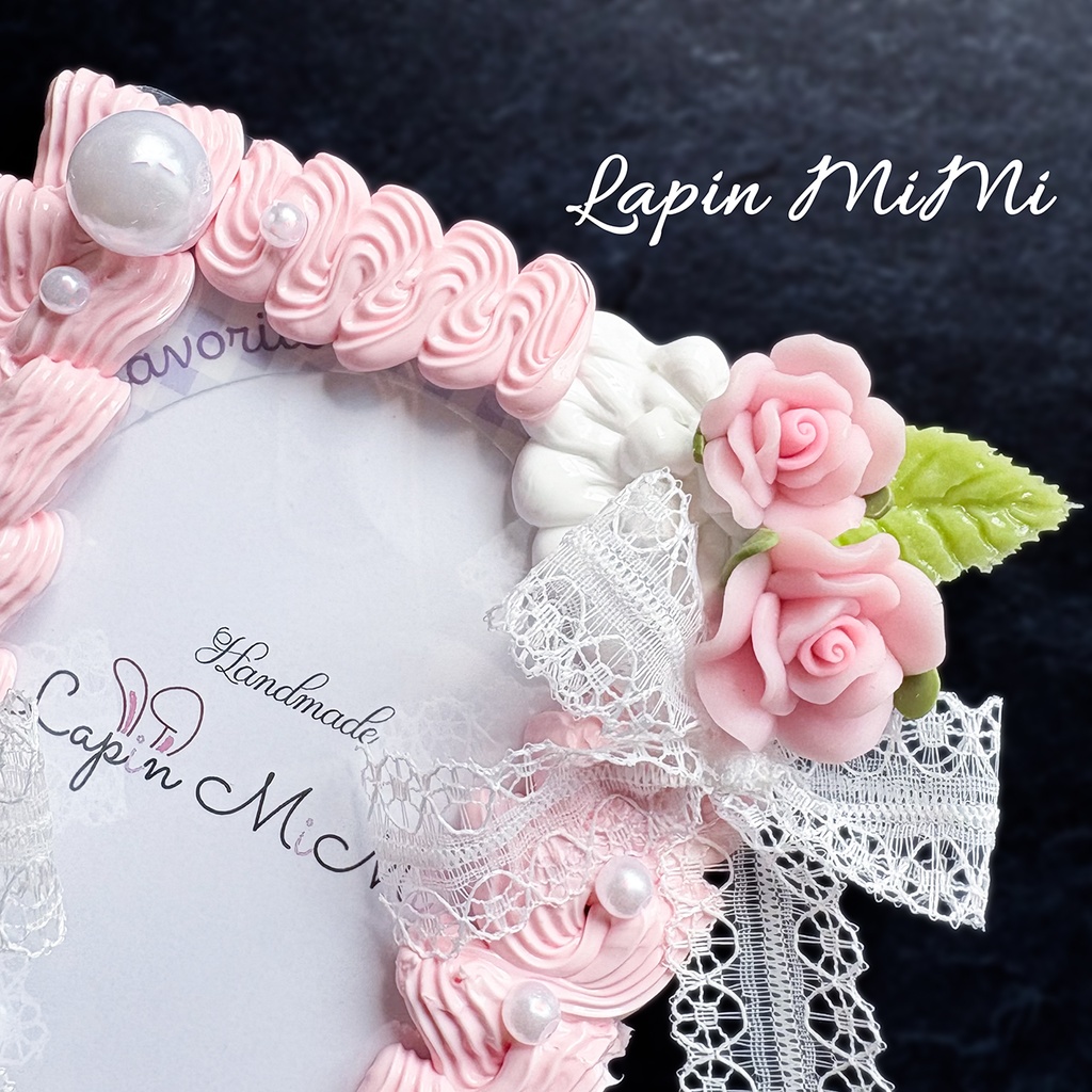 白 くすみ ピンク ホイップデコ 硬質トレカケース B8 チェキ レース リボン 樹脂 薔薇 姫 パール カード ケース