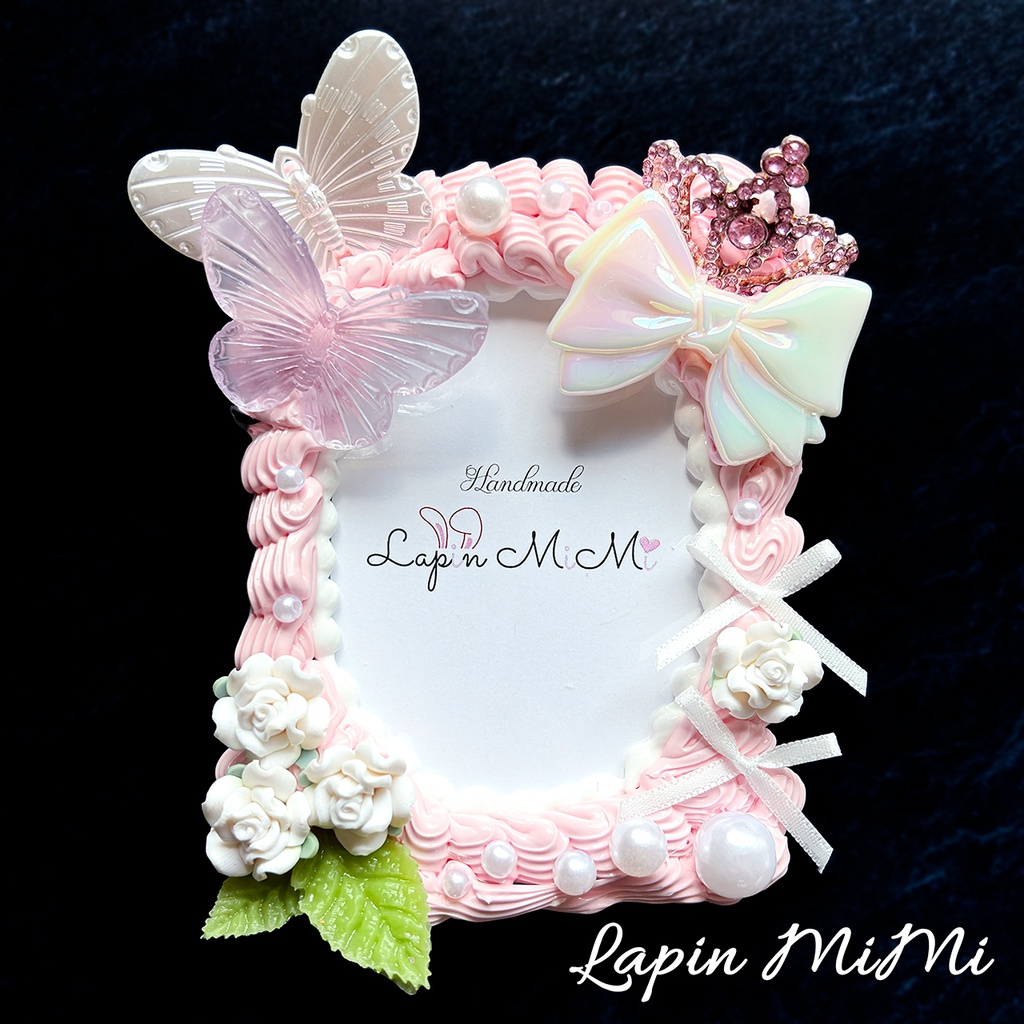 白 くすみ ピンク ホイップデコ 硬質トレカケース B8 チェキ リボン 蝶 プリンセス かわいい カード ケース