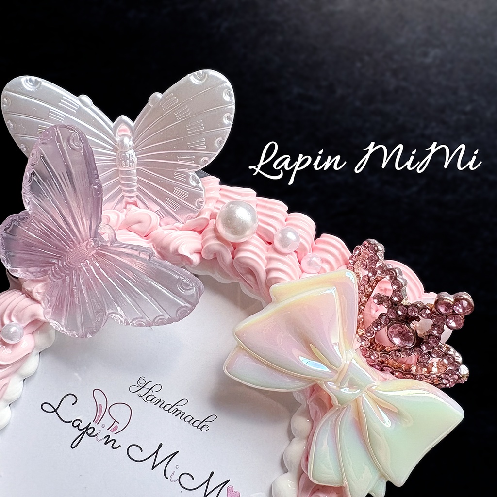 白 くすみ ピンク ホイップデコ 硬質トレカケース B8 チェキ リボン 蝶 プリンセス かわいい カード ケース